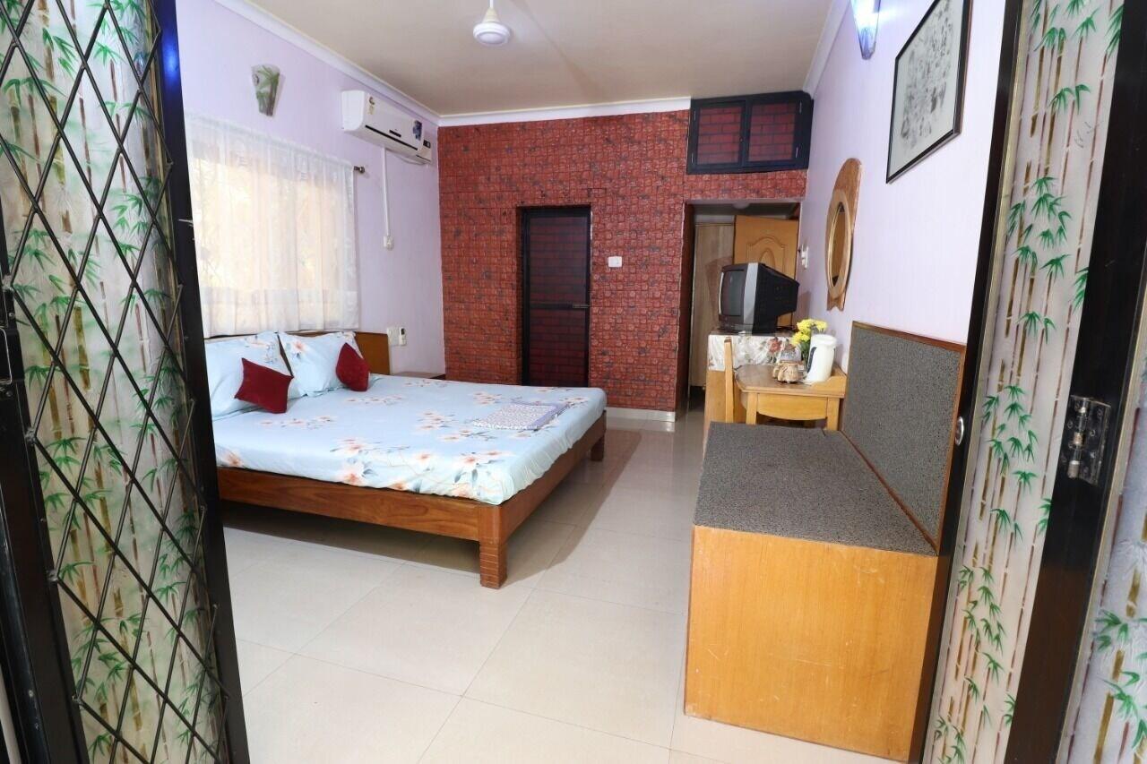 Mama Mids Home Morjim Exterior photo